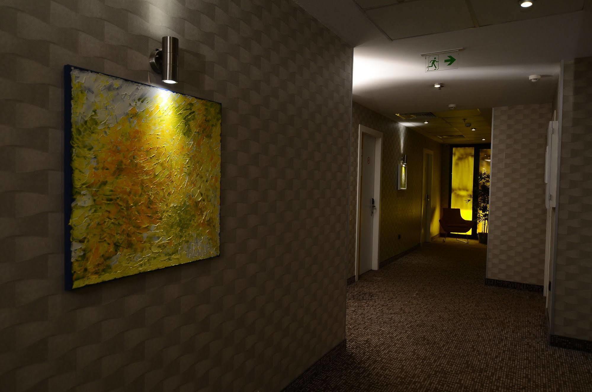 Tempo Hotel 4Levent Istanbul Exterior foto